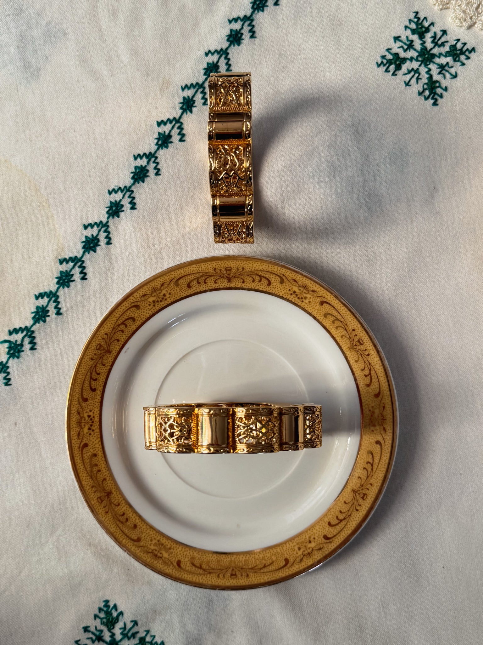 Amayas Gold-Plated Bracelet
