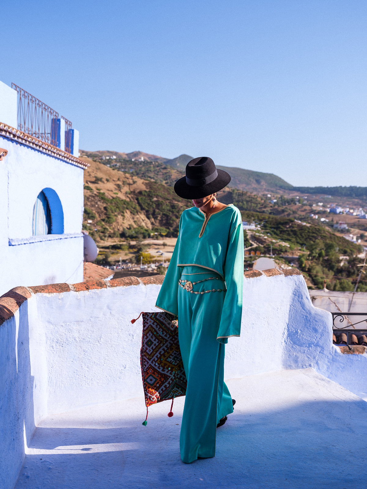 Akchour Crepe Cropped Top